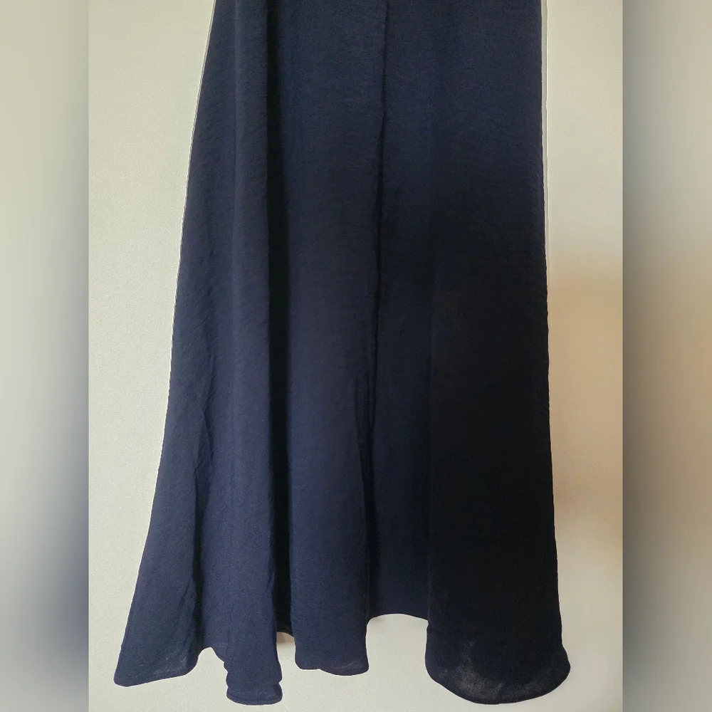 DKNY Elegant Navy Midi Dress with Tie‎